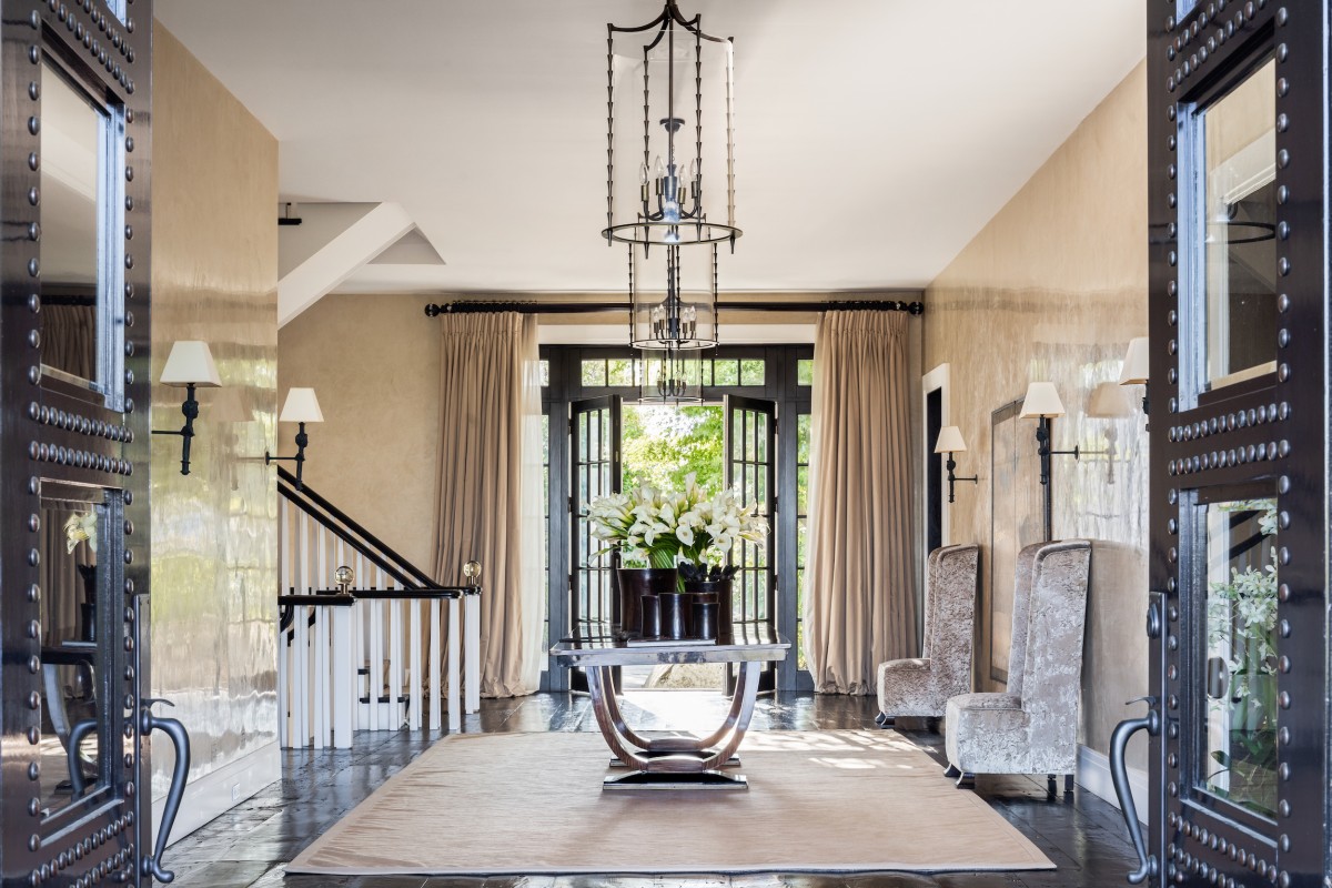 A casa principal tem mais de 2.200 m2