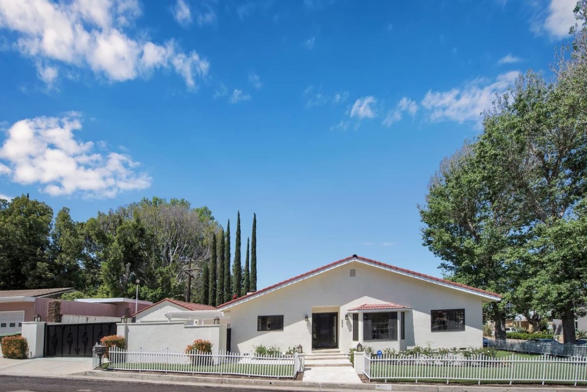 A casa vista do exterior