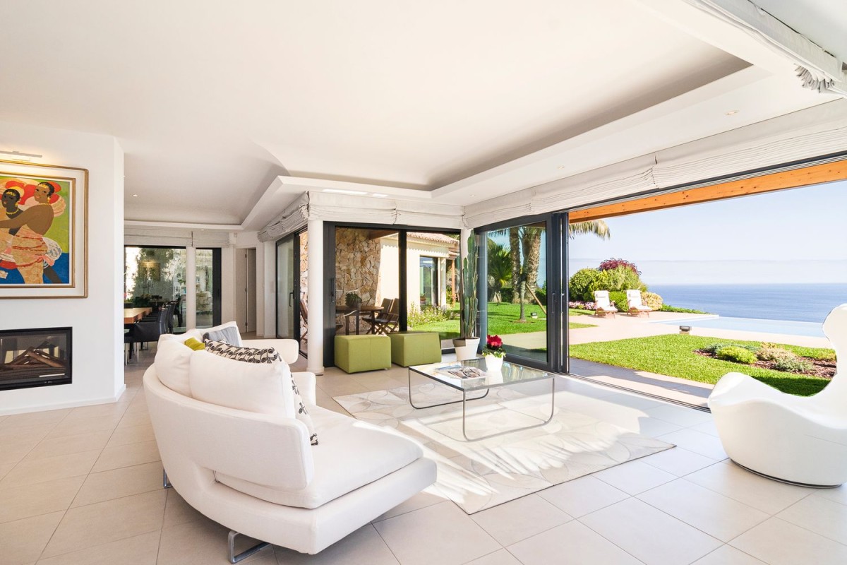 The living room opens directly onto the garden The living room opens directly onto the garden