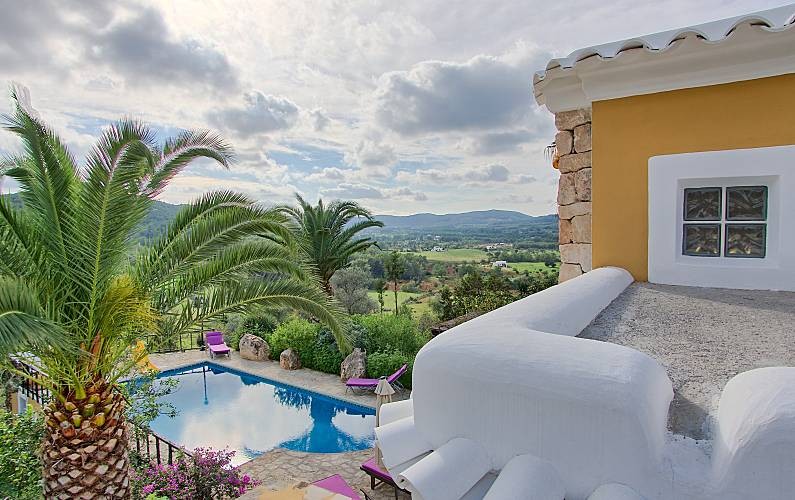 c-recepcionasa-campo-exterior1