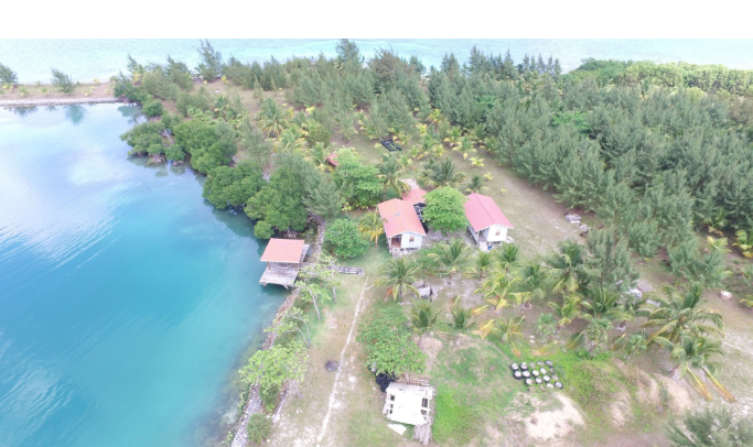 Há seis, com luz e água