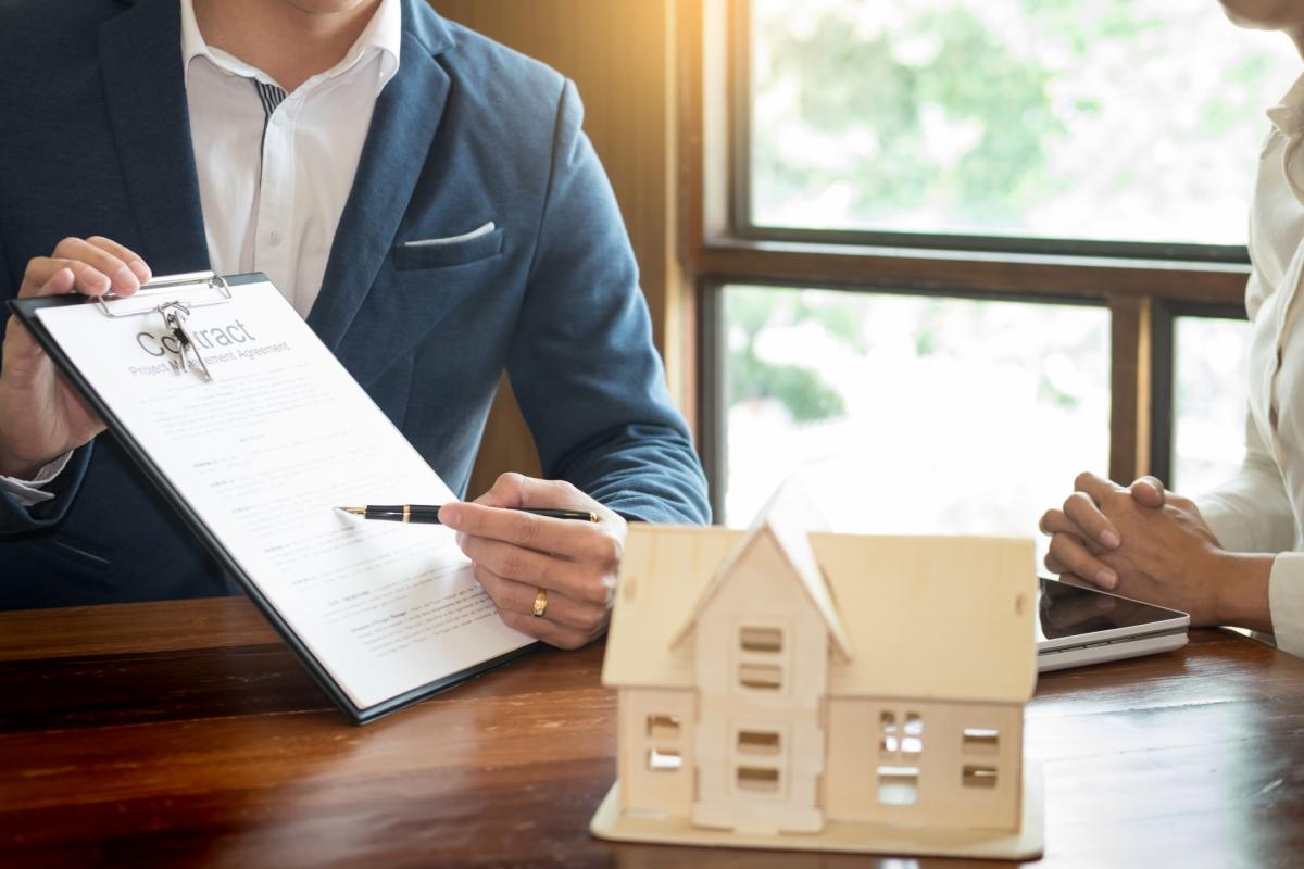 É obrigatório haver um fiador no contrato de arrendamento? 