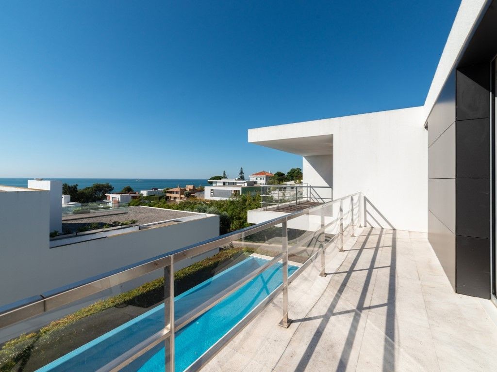 The bedrooms have balcony access