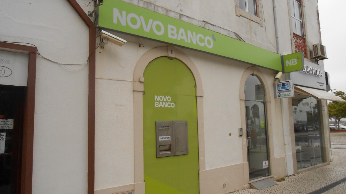 Carteira de imóveis do BES era “má, velha e ilegal”, diz presidente do Novo Banco