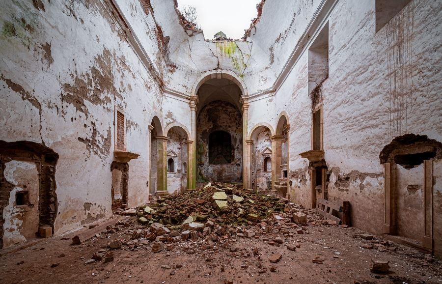 A beleza do património esquecido ou em ruínas: este fotógrafo “caça” abandonados por todo o país