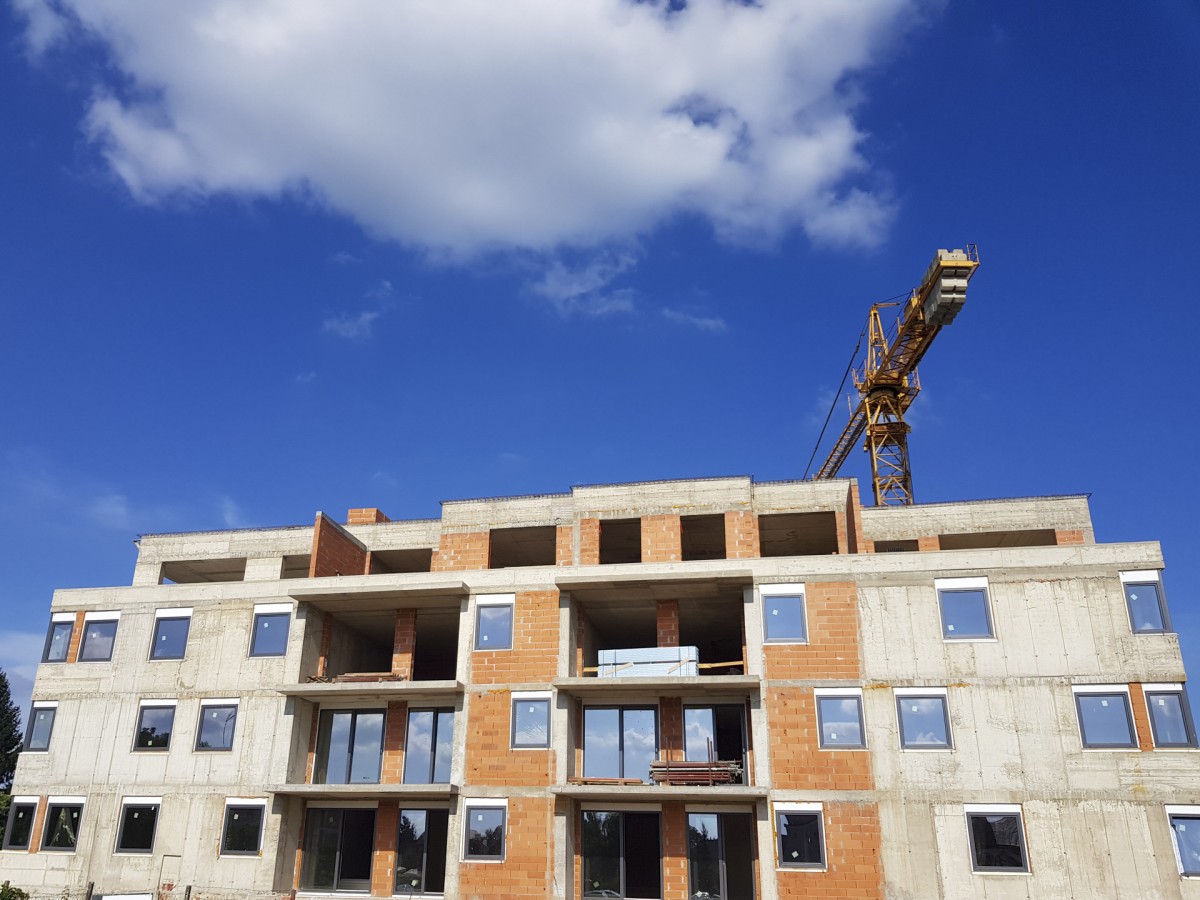 Sindicato da Construção pede testes “em 15 dias” aos trabalhadores em todo o país