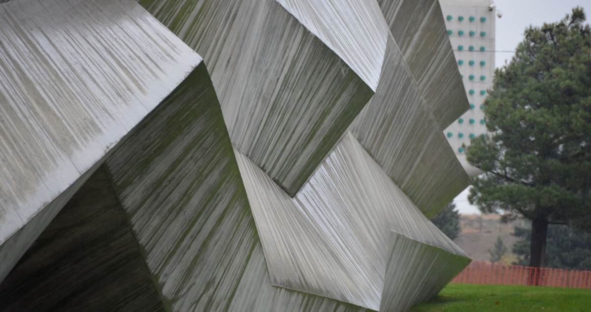 É uma fabrica muito diferente 