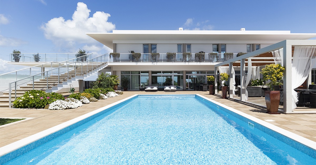 Step into the future with these homes with domotics Step into the future with these homes with domotics