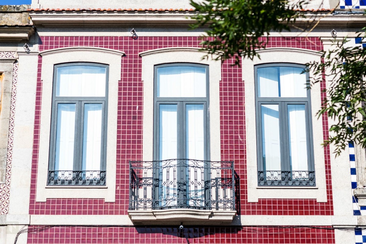 This beautiful townhouse is for sale in Porto