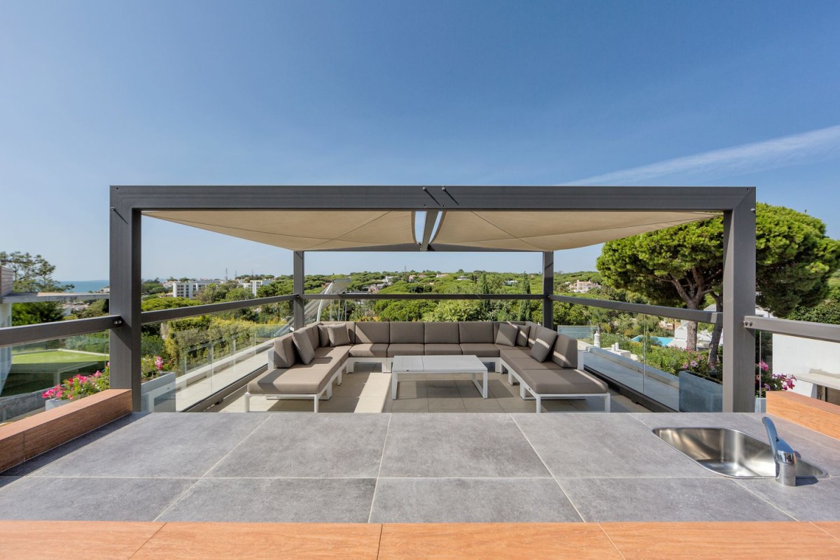 The villa has a stunning rooftop chill area