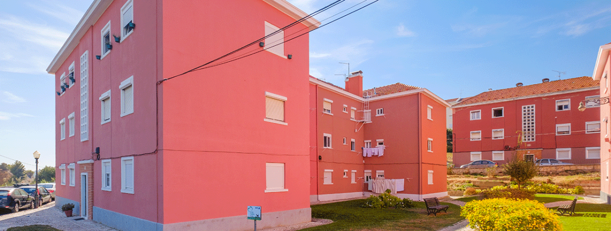 Existem "janelas de oportunidade" para os privados que entrem no mercado da habitação pública