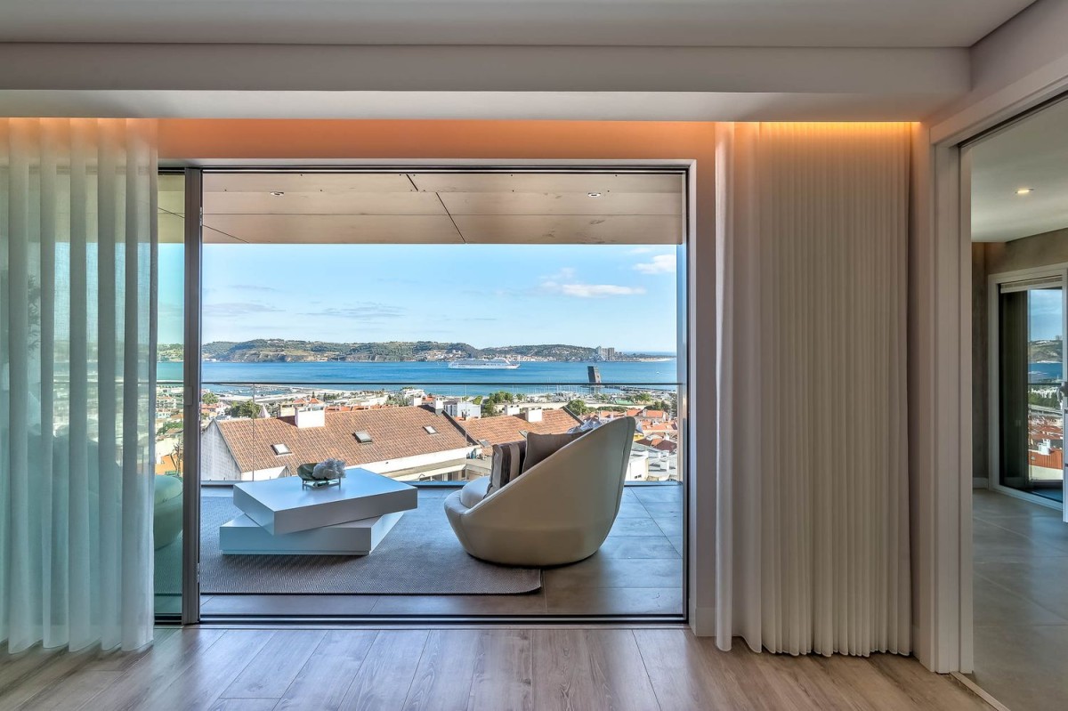 The main living area opens onto the spacious terrace The main living area opens onto the spacious terrace