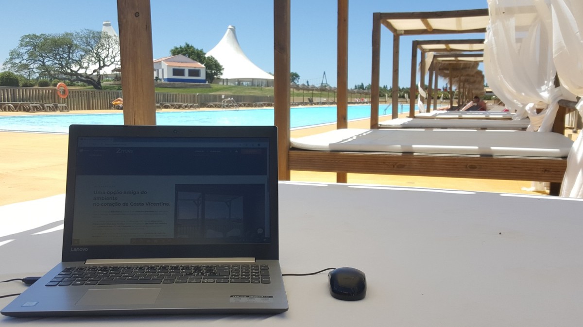 Teletrabalho em pleno campo e perto da praia? Zmar abre espaço para nómadas digitais