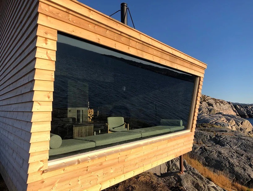 Experiência imperdível na Noruega: dormir em cabanas de madeira espetaculares junto ao mar