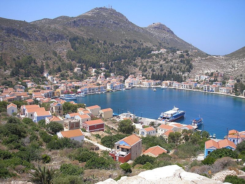 Ilha grega Kastellorizo preparada para a era “Covid free” – todos os habitantes já foram vacinados