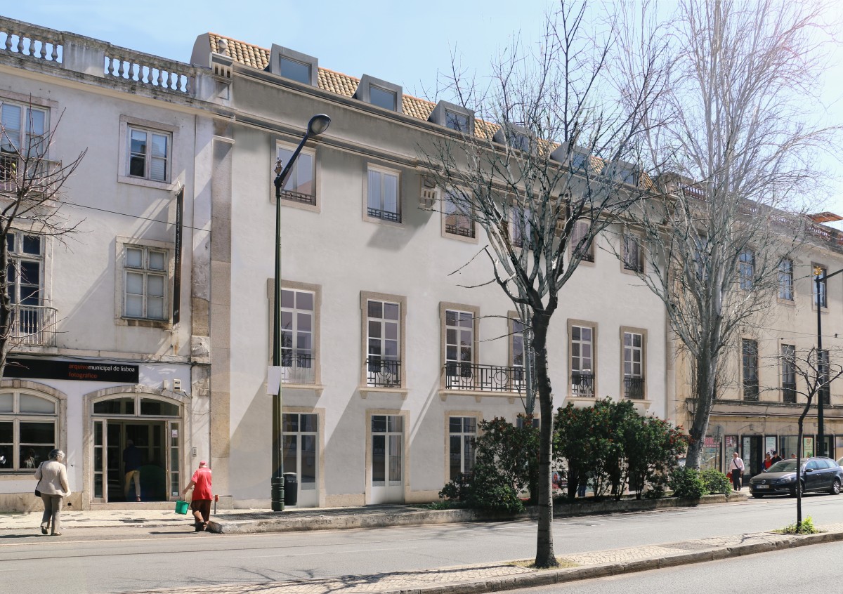 Irlandeses investem 25 milhões na reconversão do antigo edifício dos CTT em Lisboa num hostel