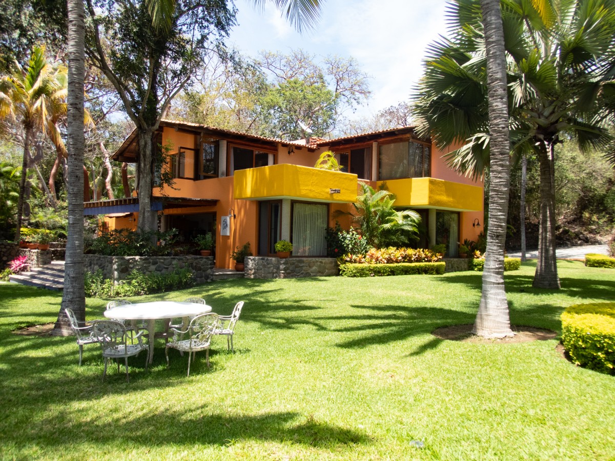 beach-house-beach-house-garden-backyard-property-1593843-pxhere.com_0