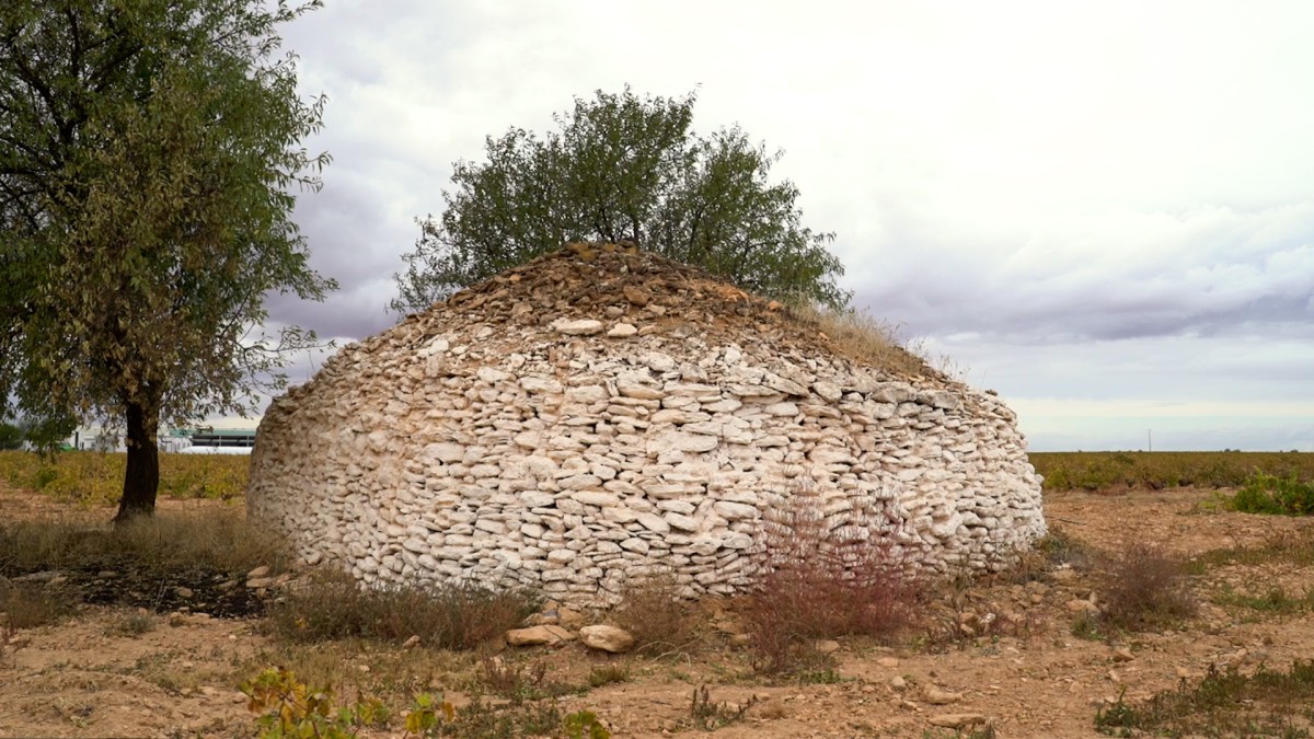 bombos.00_01_51_16.imagen_fija008