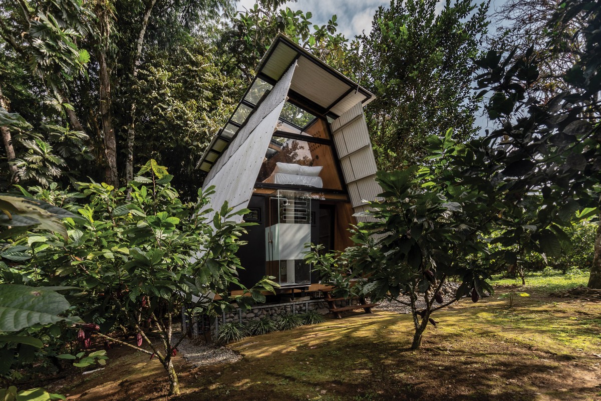 Esta casa pré-fabricada totalmente sustentável é um refúgio perfeito para viver fora da cidade