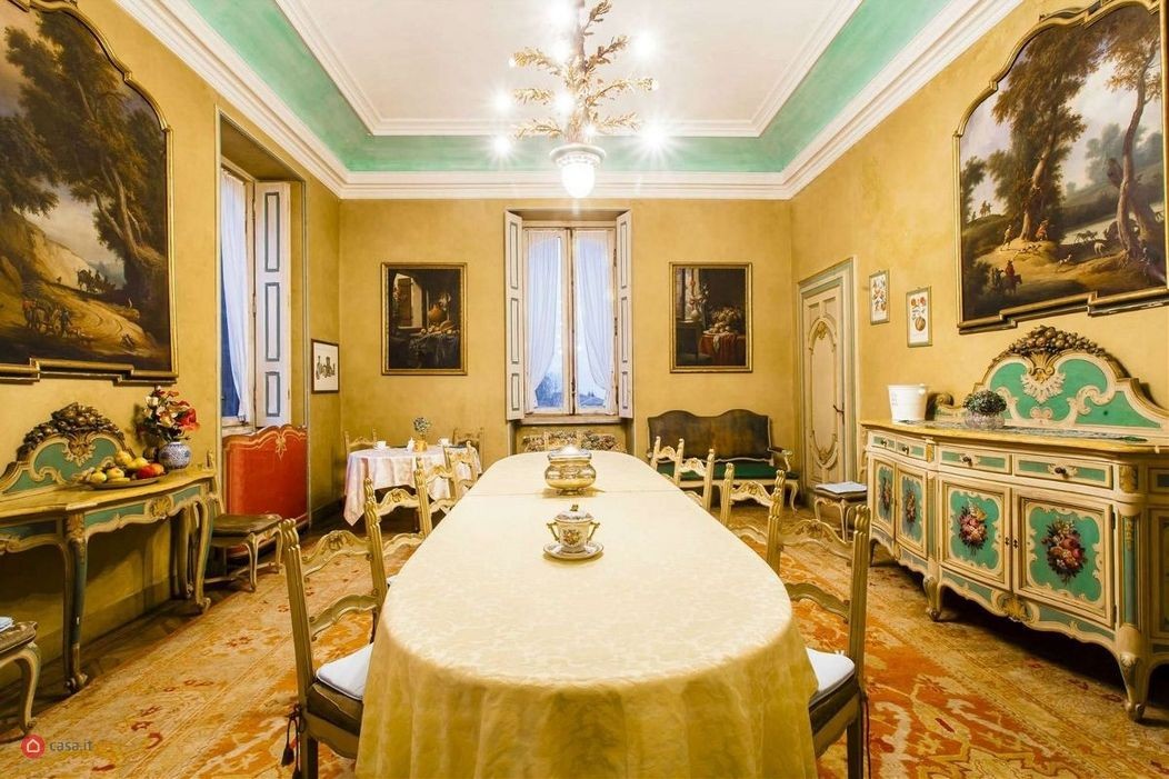 Este maravilhoso casarão (que é uma joia da cultura italiana) está à venda por 3 milhões