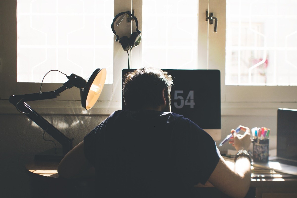 Teletrabalho é obrigatório até 16 de maio e futuro está ainda em aberto