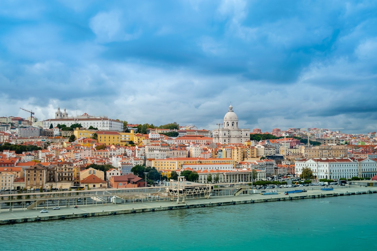 Living in Lisbon with a family