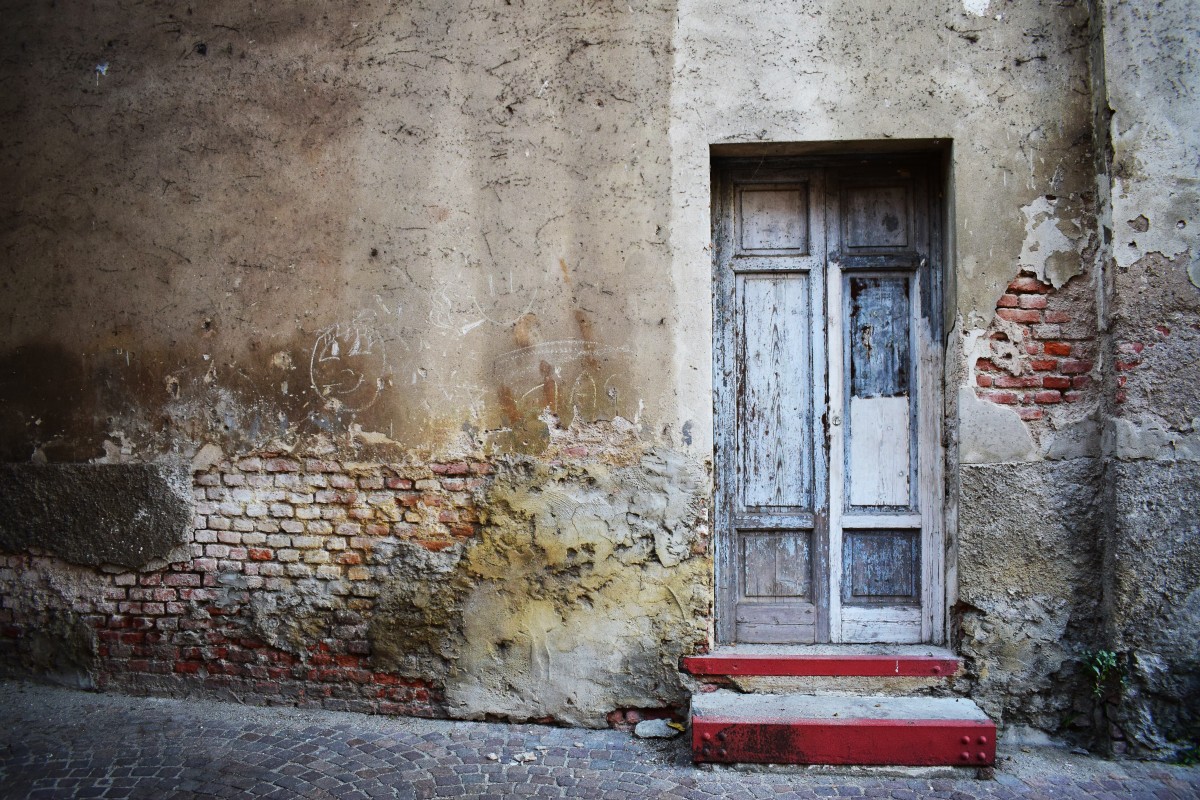 Quinta do Ferro: autarquia de Lisboa vai reabilitar o bairro e realojar famílias com casas em risco 