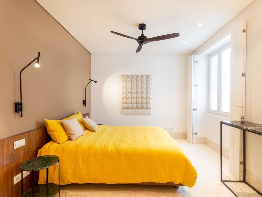 Le camere da letto nella struttura sono spaziose e luminose