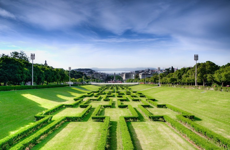 Retire in Lisbon