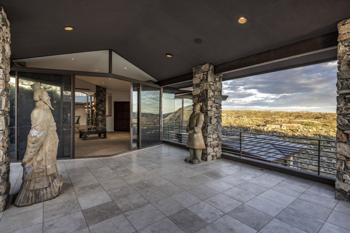 steven_seagal_s_estate_scottsdale_c_engel_volkers_scottsdale_5