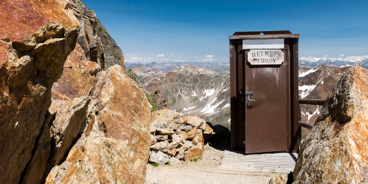 Casas de banho públicas nos Alpes suíços