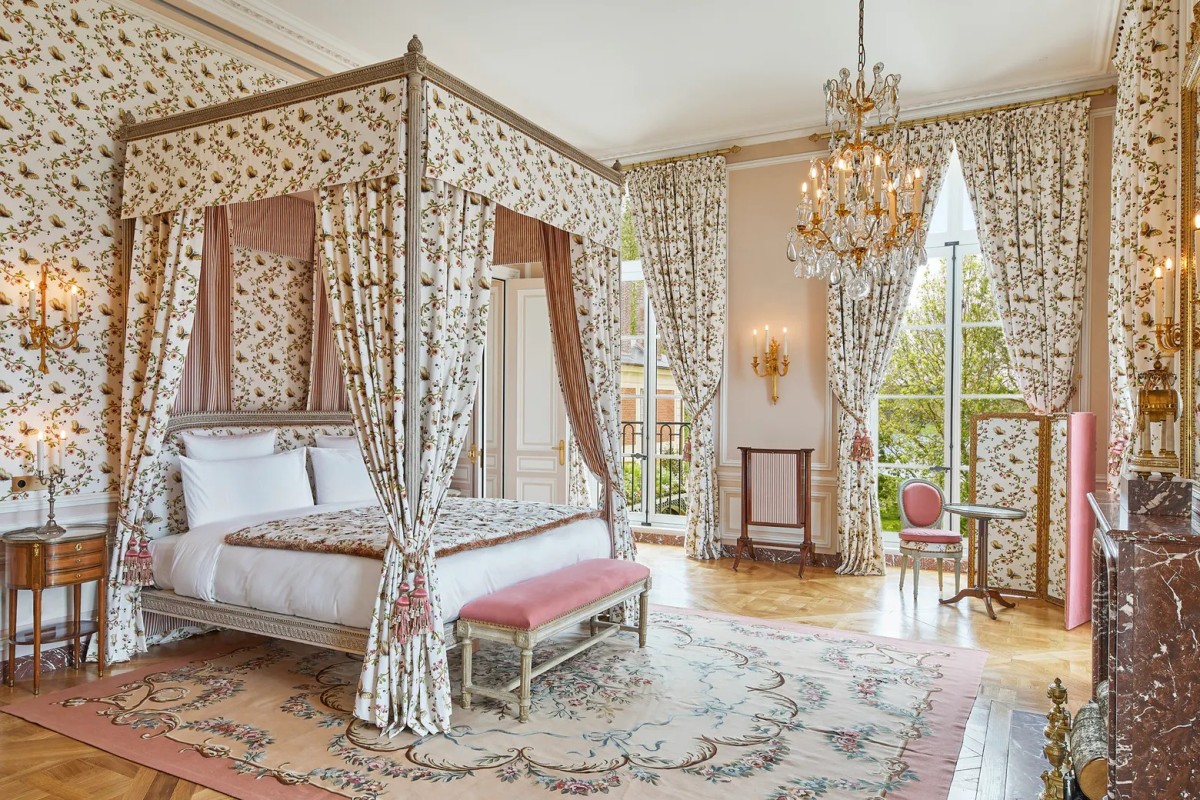 Hotel de luxo no Palácio de Versalhes
