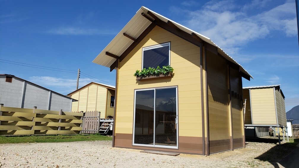 Casas pré-fabricadas feitas com cascas de café