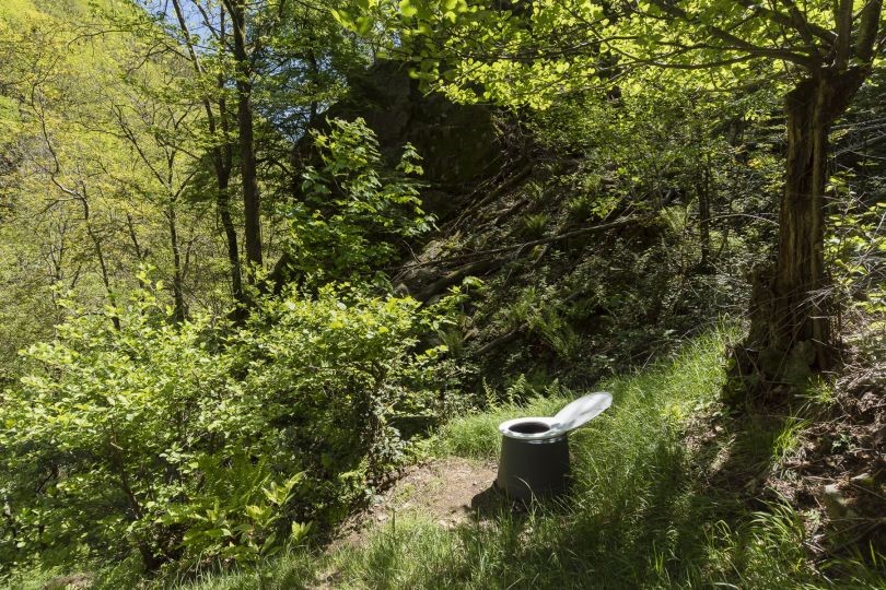 Casas de banho públicas nos Alpes suíços