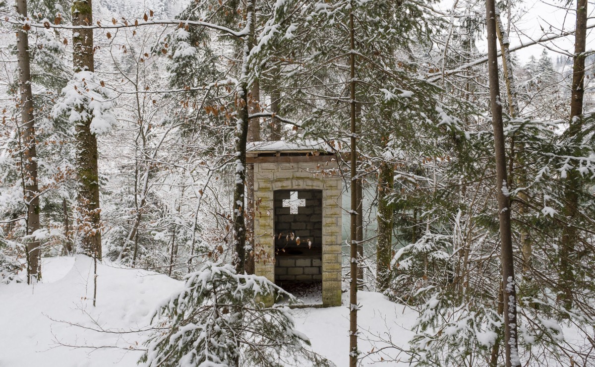 Casas de banho públicas nos Alpes suíços