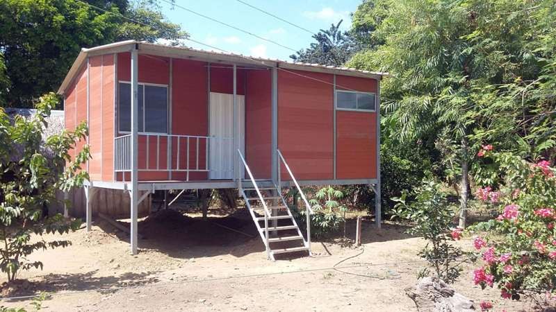 Casas pré-fabricadas feitas com cascas de café