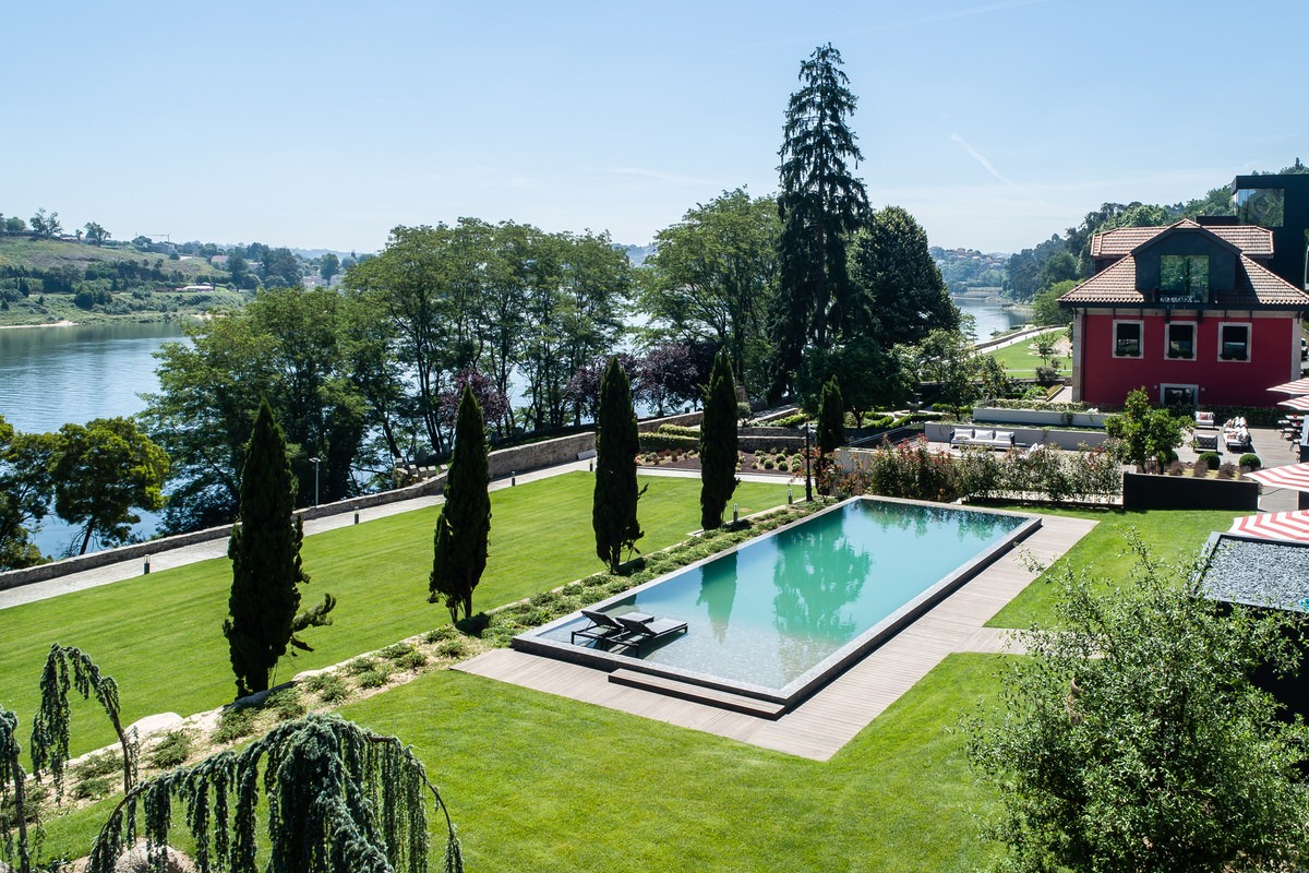 Novo hotel nas margens do Douro