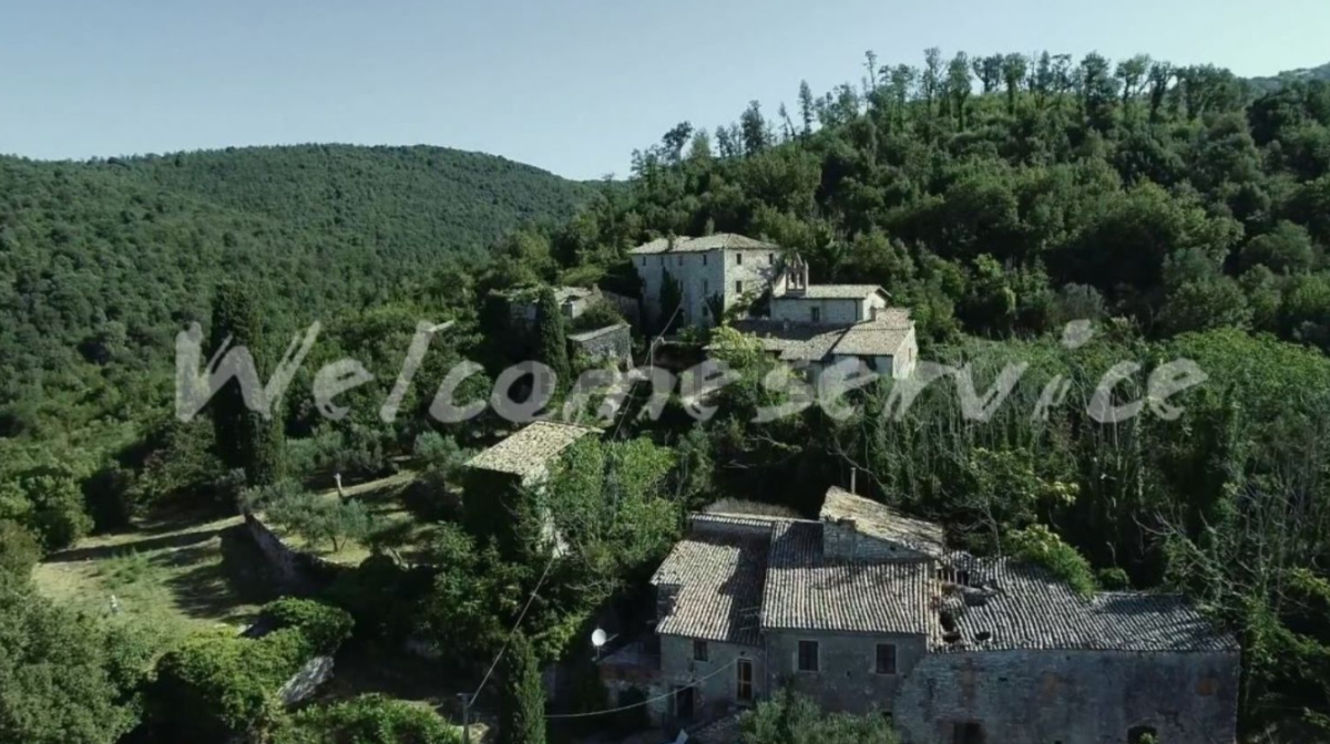 Aldeia à venda em Itália
