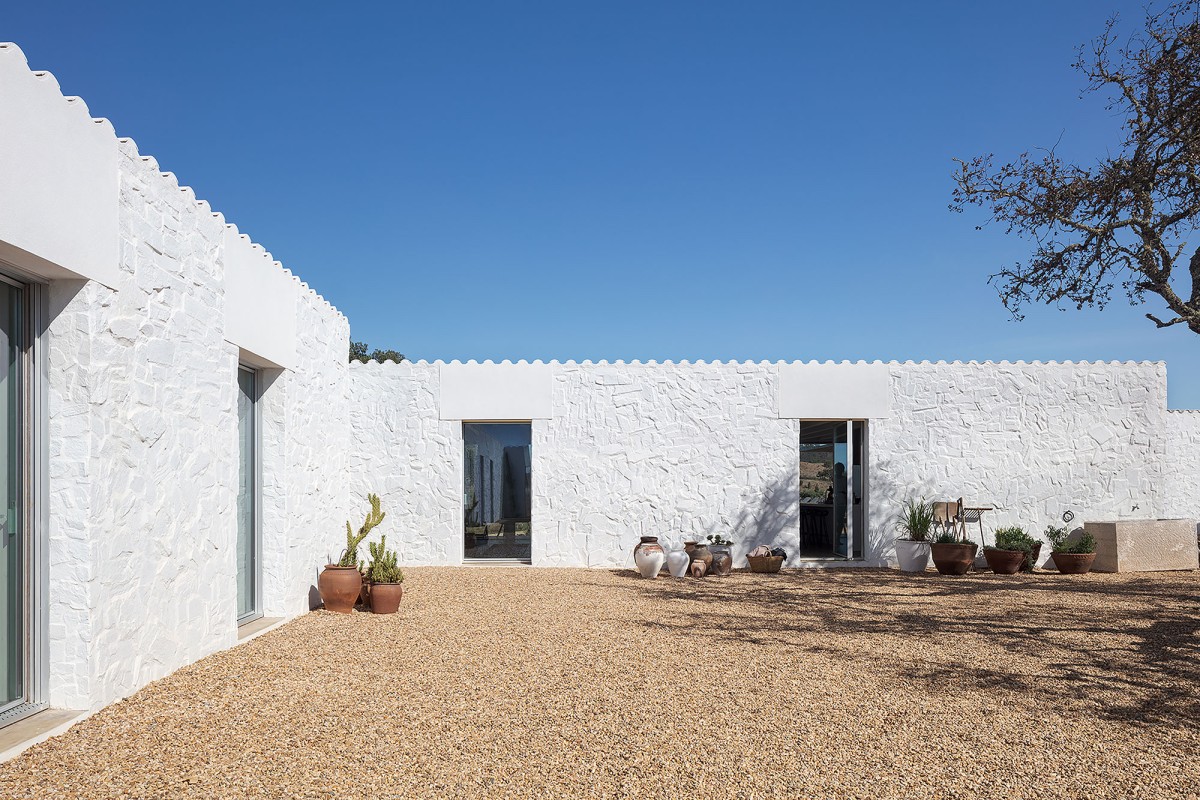 09_casavolta_alexandreramos_c-frame-fotografia-casa-grandola-9066_alt_2k