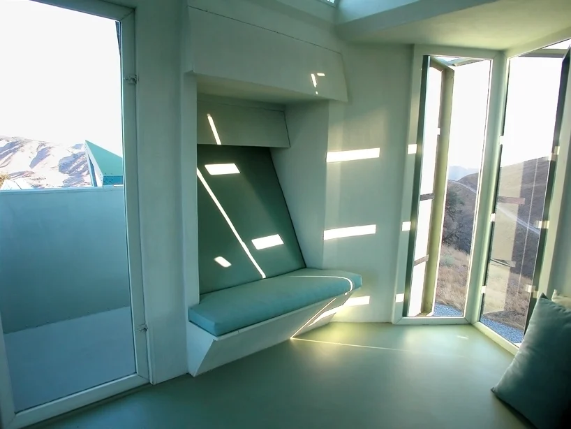 ‘M-house’ do arquiteto Michael Jantzen
