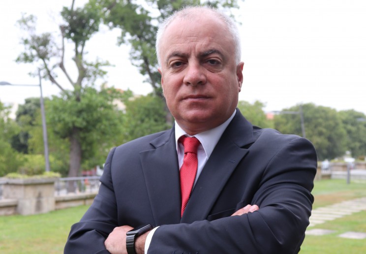 APEMIP processa Luís Lima