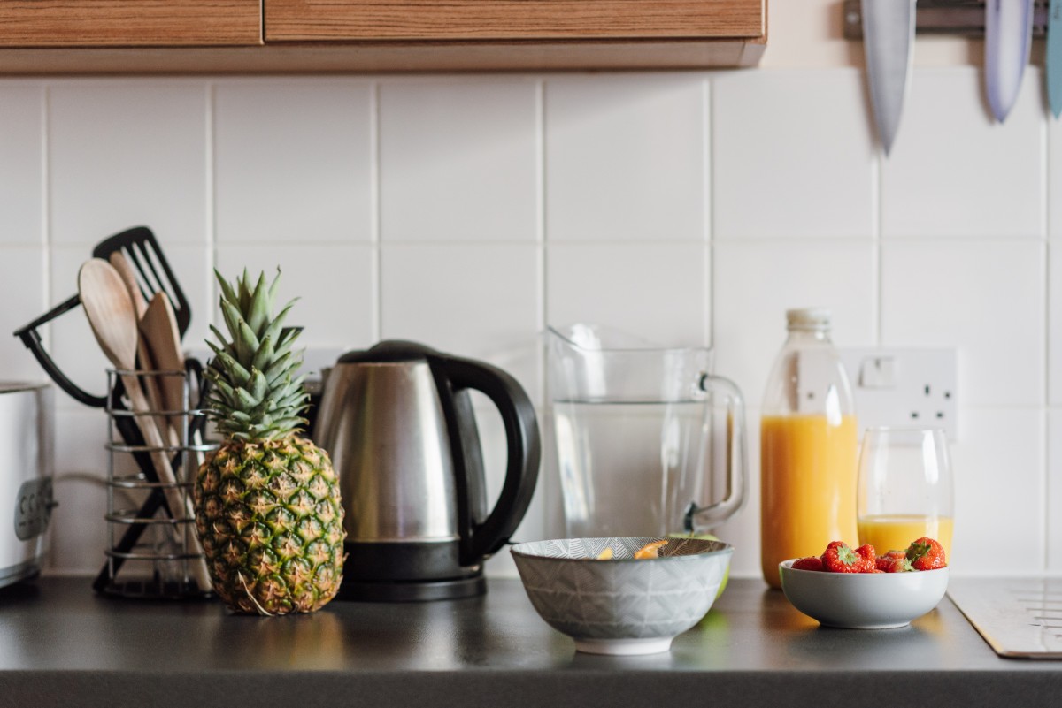 Dicas para pintar os azulejos da cozinha ou casa de banho