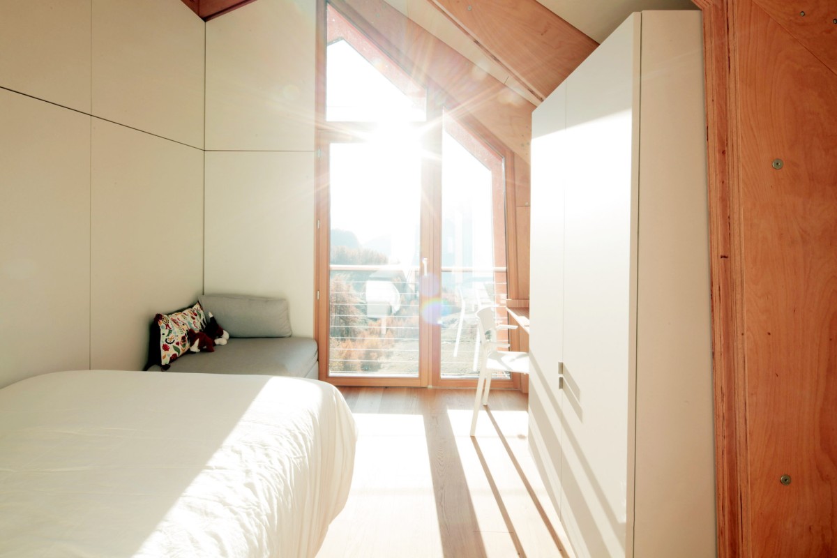 Uma casa com muita luz natural