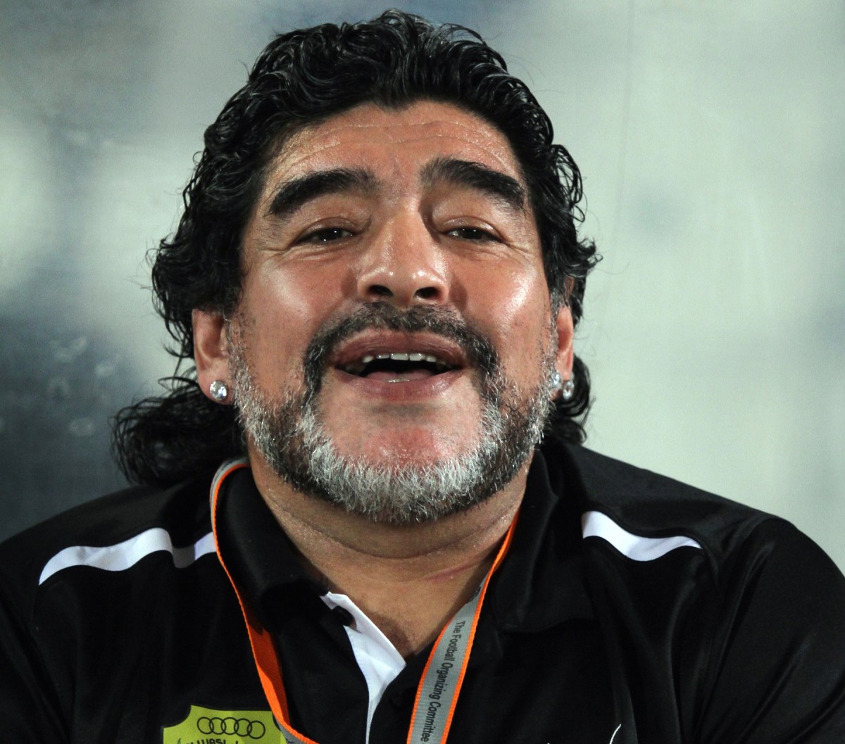 Casa e bens de Maradona a leilão