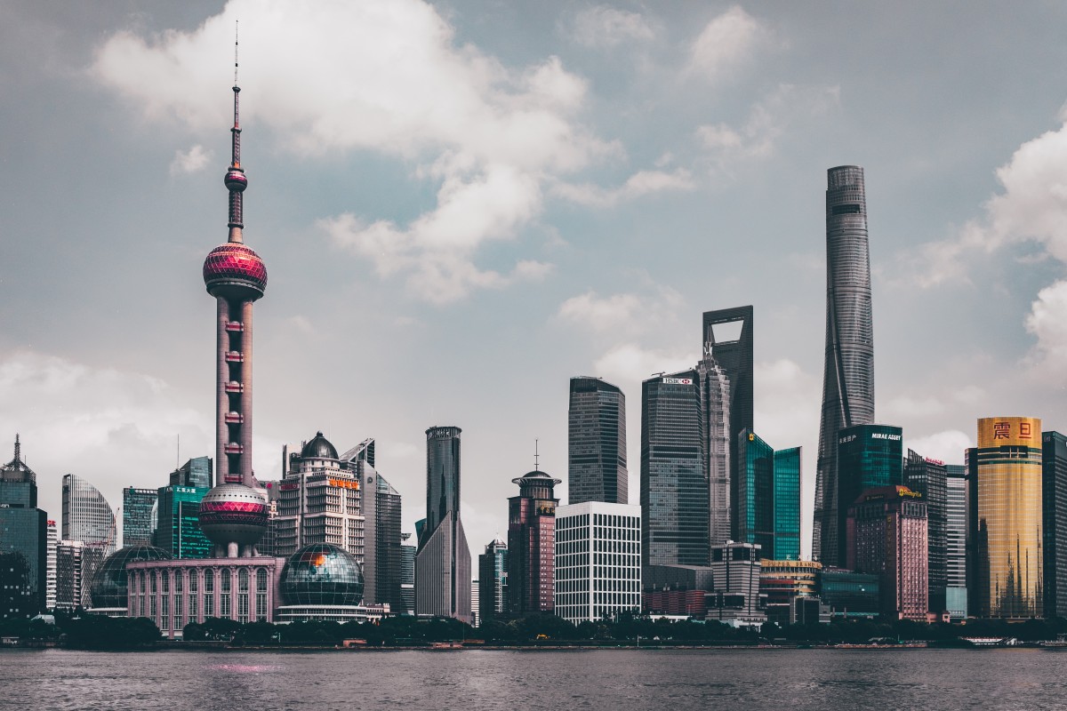 Fundador da Evergrande vende 9% e usa dinheiro para pagar dívidas