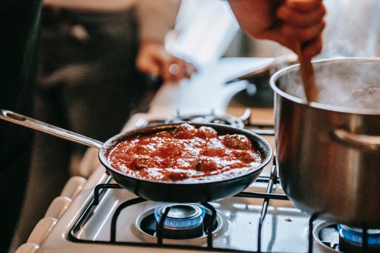 Much of the gas we consume at home is used in the kitchen 