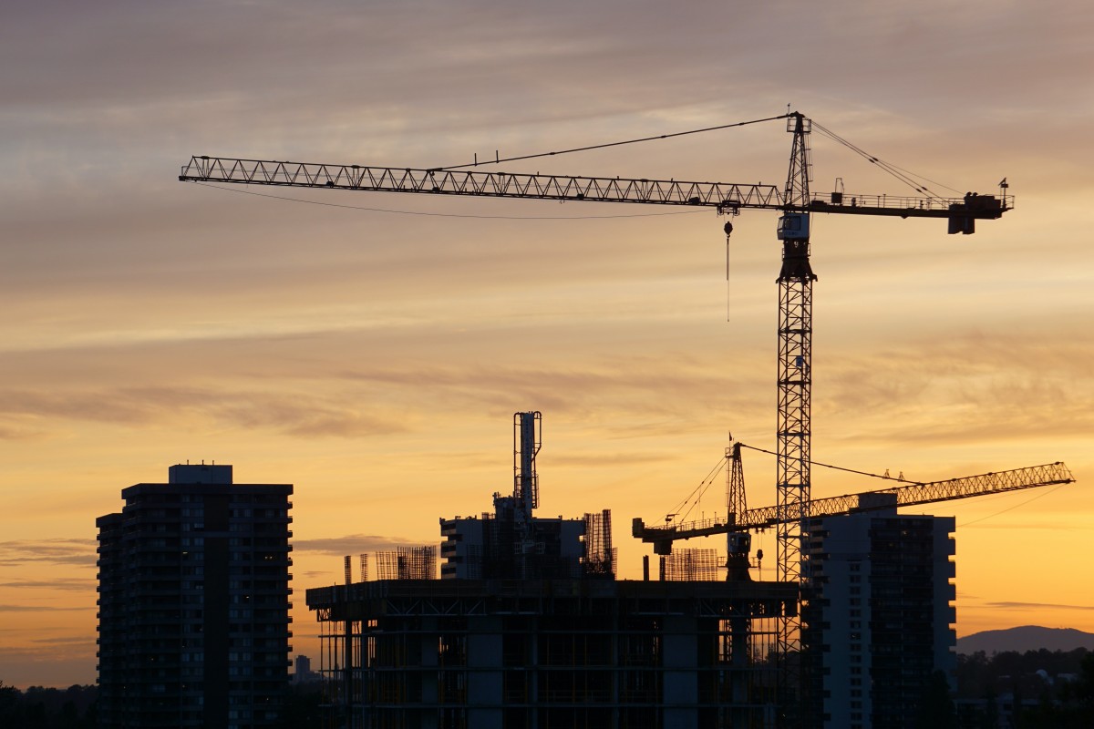 Licenciamentos e custos de construção