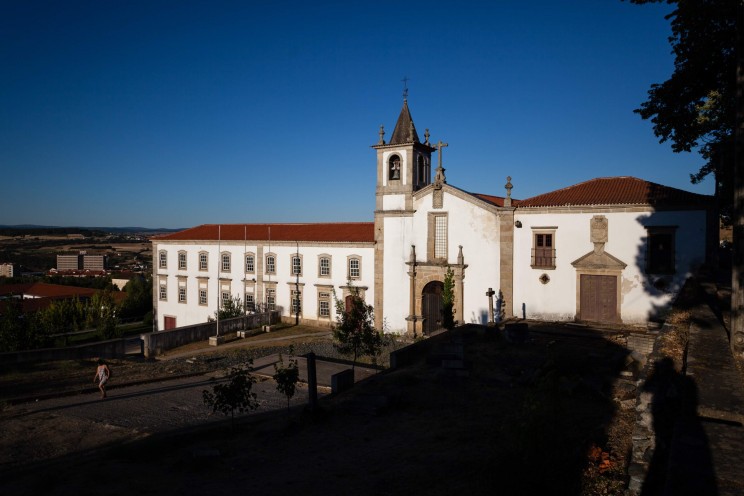 Construtora de Setúbal compra em leilão igreja em Bragança