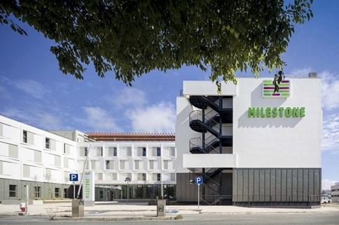 Residência de estudantes MILESTONE em Carcavelos com novo dono