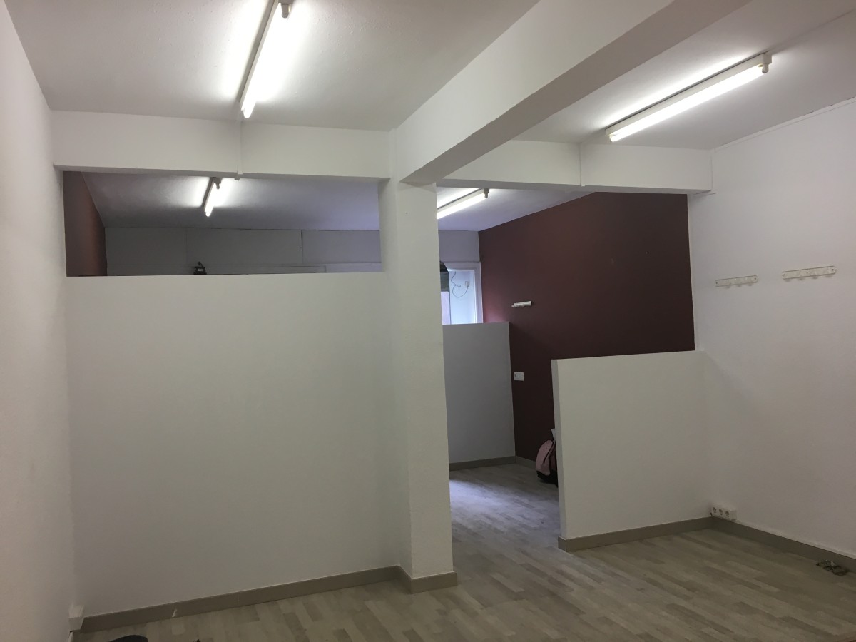 Lojas convertidas em casas